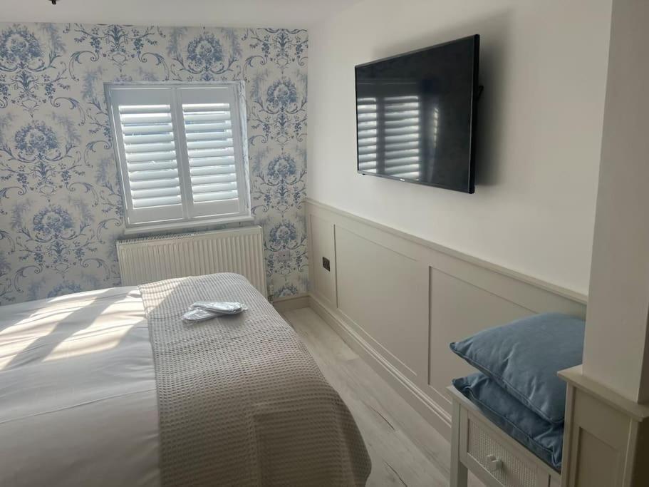 Once Upon A Tide Apartment Herne Bay Exterior photo