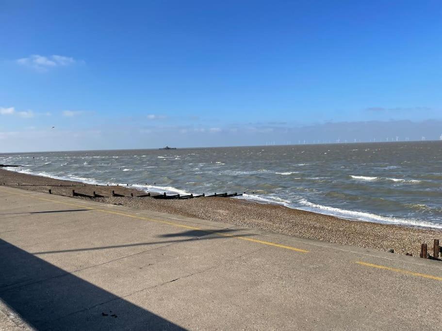 Once Upon A Tide Apartment Herne Bay Exterior photo